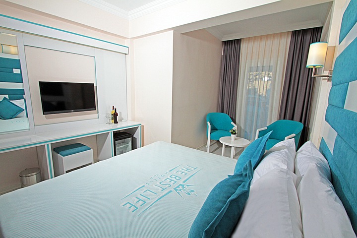 Room 7 of 14