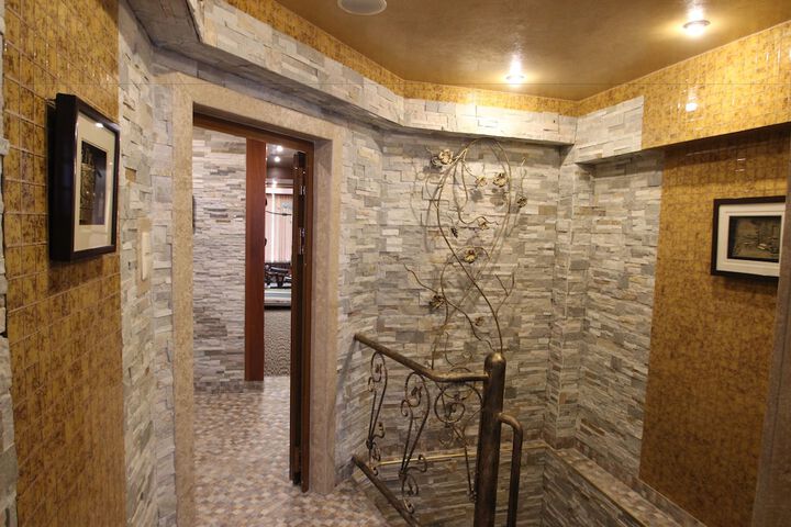 Hotel Interior 103 of 112