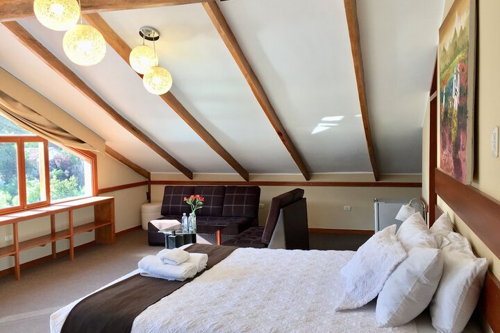Room 10 of 109