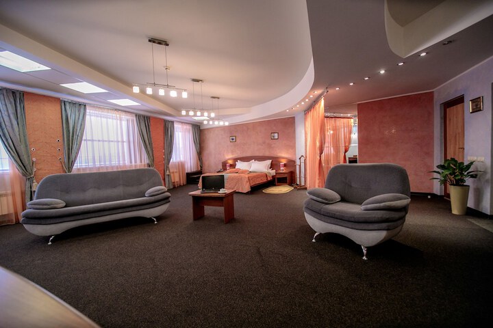 Room 5 of 28