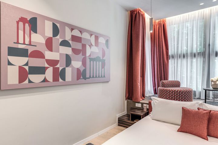 Room 34 of 72