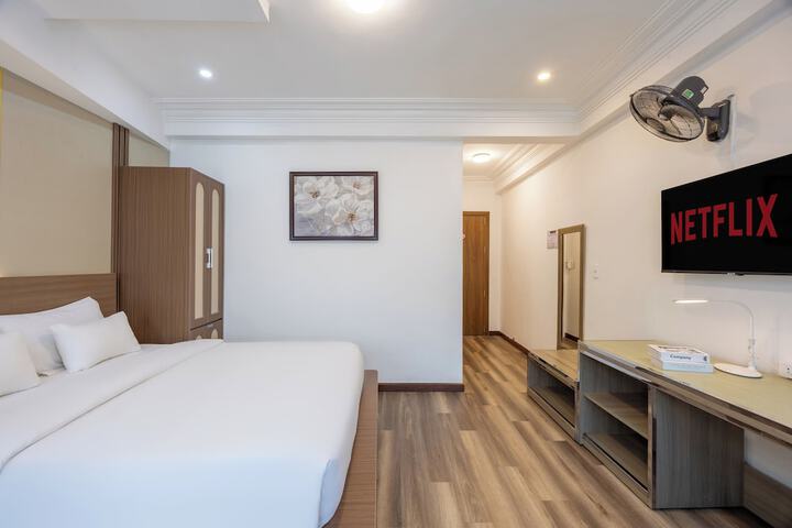 Room 8 of 49