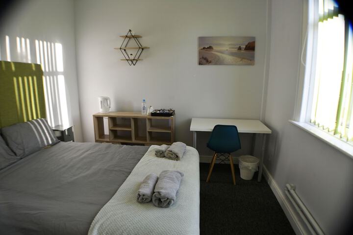 Room 11 of 46