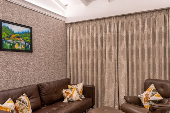 Room 21 of 50