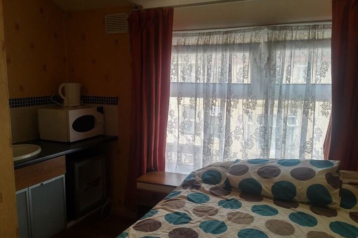 Room 6 of 22