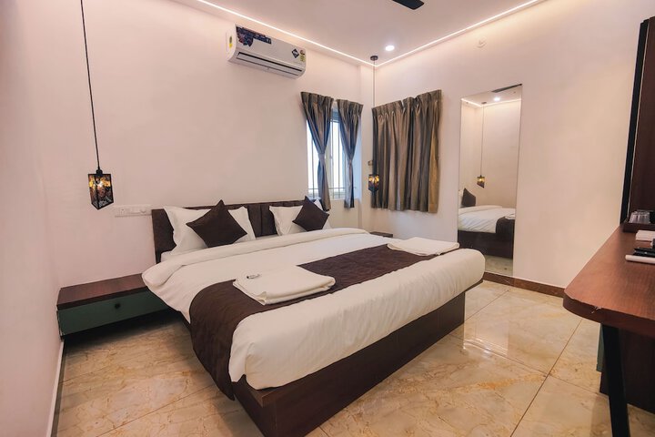 Room 20 of 32