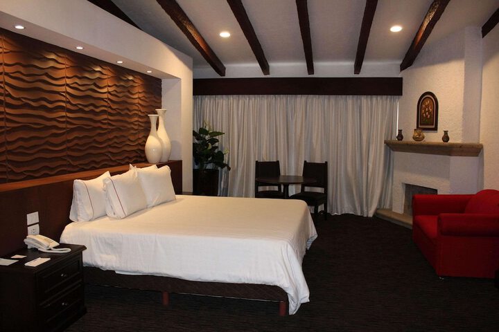 Room 12 of 45
