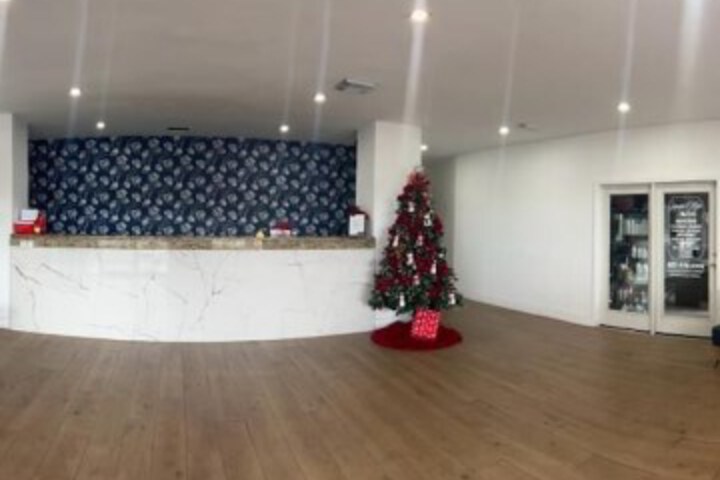 Hotel Interior 4 of 19