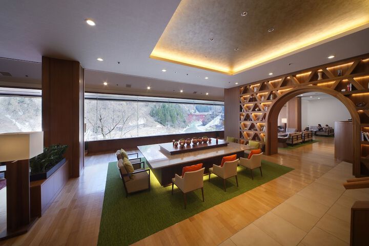 Lobby Entry