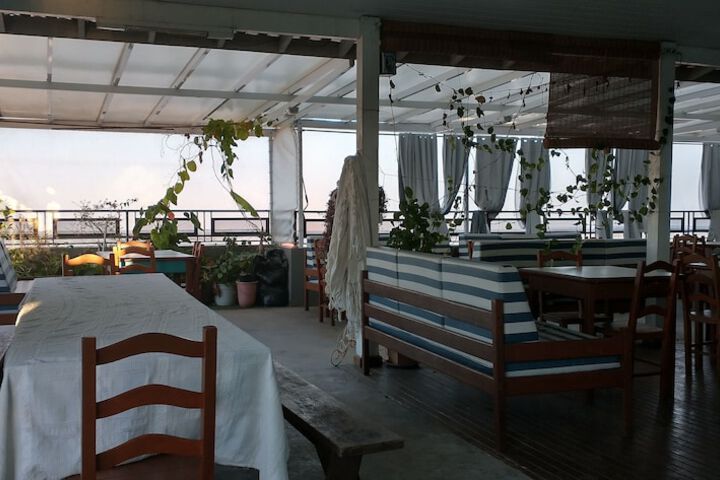 Terrace/Patio 15 of 25