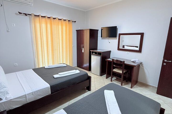 Room 64 of 245