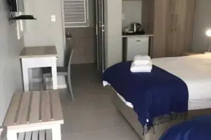 Kleinmond Lodge