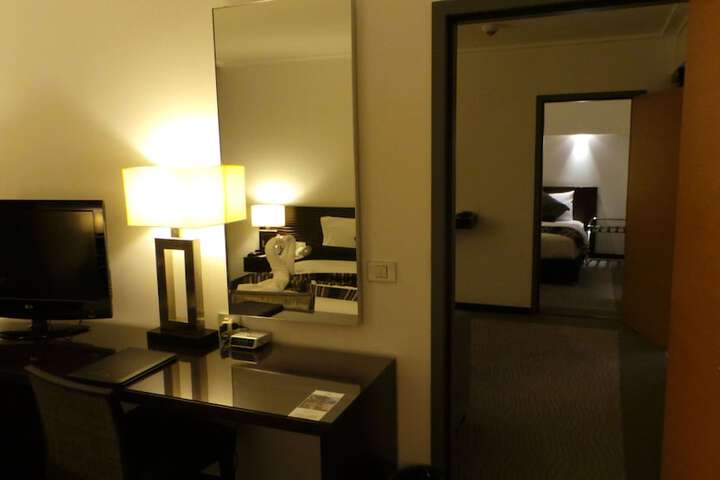 Room 19 of 47