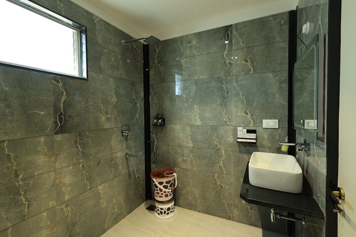 Room 45 of 75