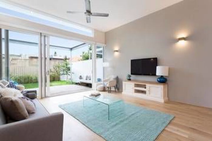 Image of Luxurious Designer Home 8min walk to Bondi Beach