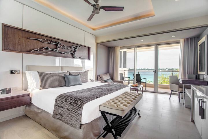 Room 41 of 218