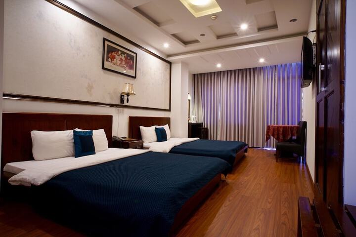 Room 10 of 53