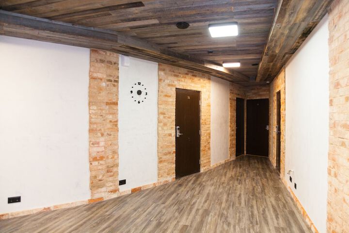 Ballroom/Hall 115 of 127