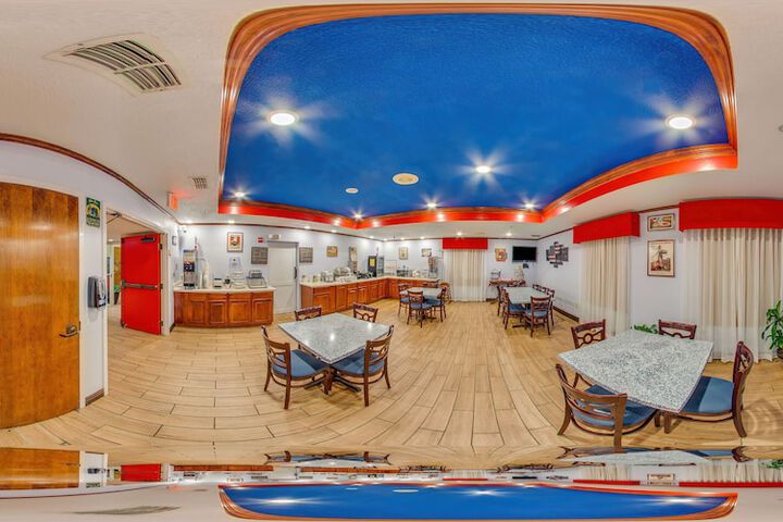 Breakfast/Coffee Service 38 of 63