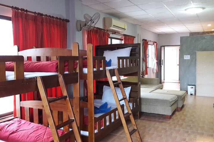 Room 7 of 55