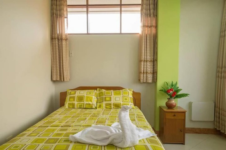 Room 15 of 32