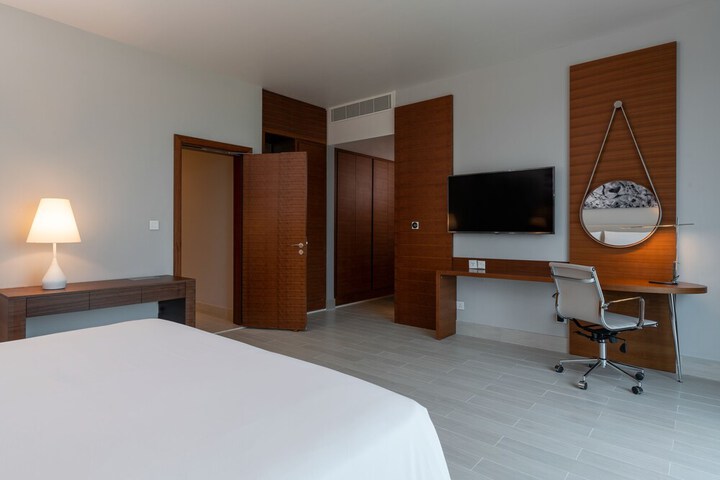 Room 39 of 108