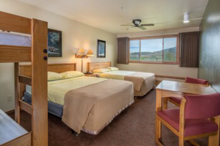 Room 13 of 168