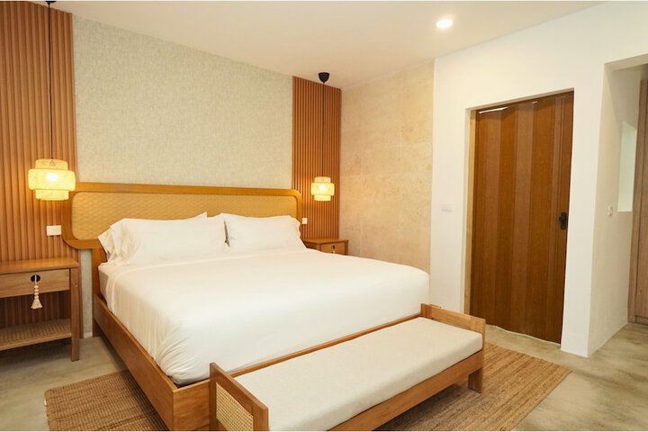 Room 3 of 57
