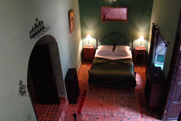 Room 18 of 64