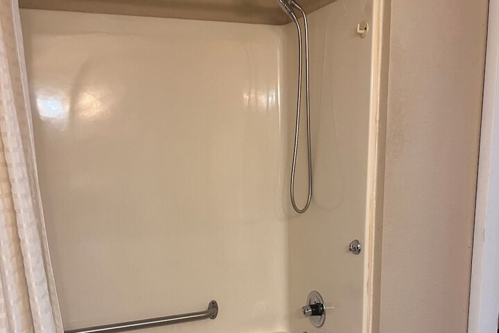 Room 48 of 52