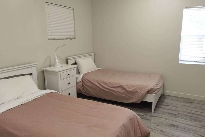 Room 7 of 35