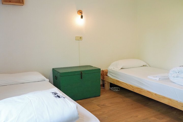 Room 7 of 24