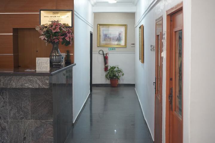 Ballroom/Hall 20 of 23