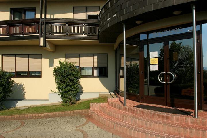 Hotel 50 of 51