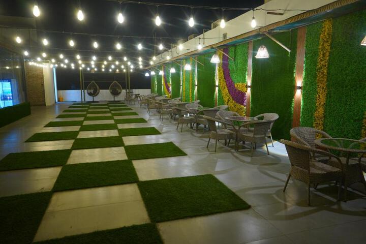 OVEL Hotel & RESORT