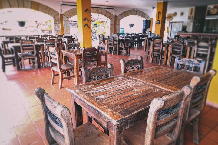 Dining 47 of 166