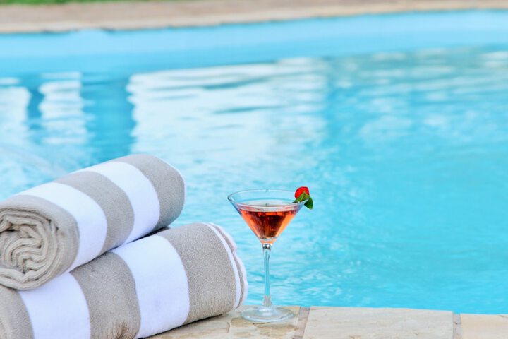 Pool 32 of 62