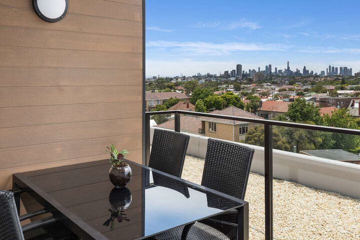 Terrace/Patio 7 of 10