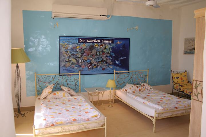 Room 20 of 49