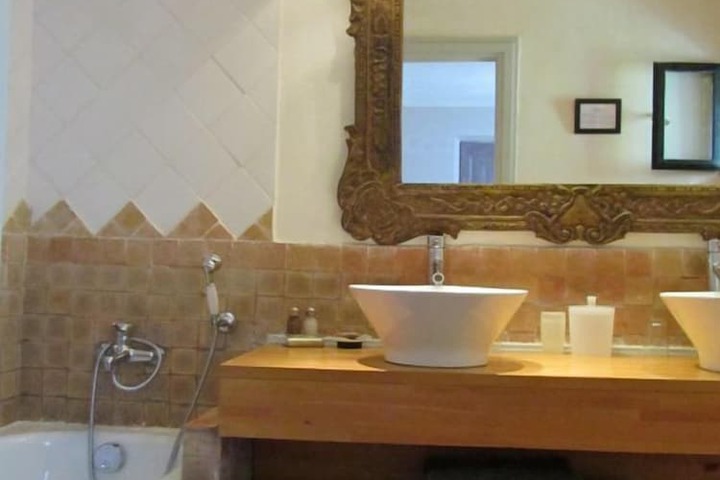 Bathroom Interior Photo