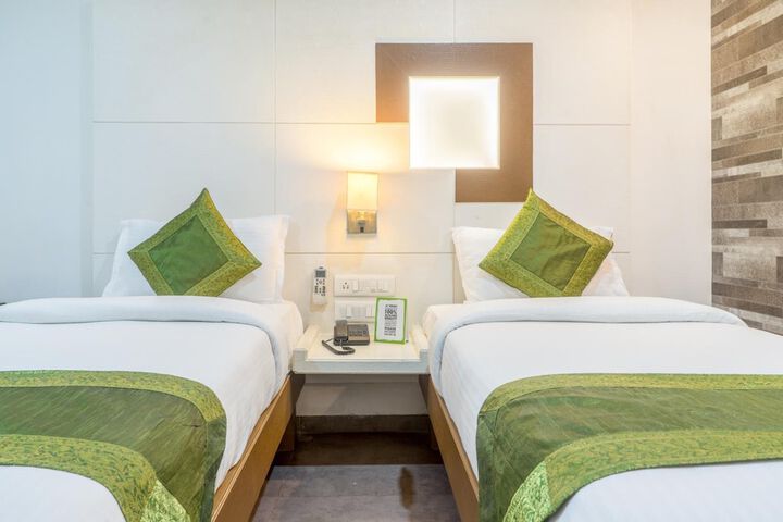 Room 20 of 49