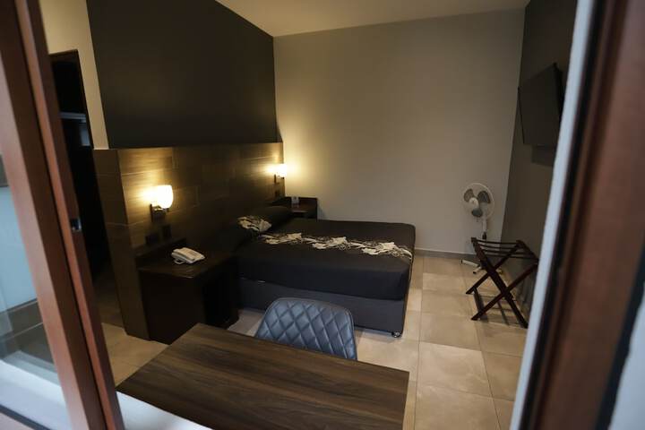 Room 18 of 54