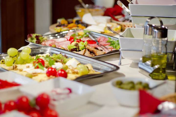 Breakfast/Coffee Service 43 of 60