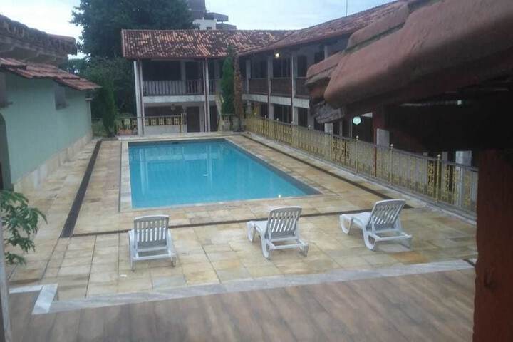 Pool 17 of 24