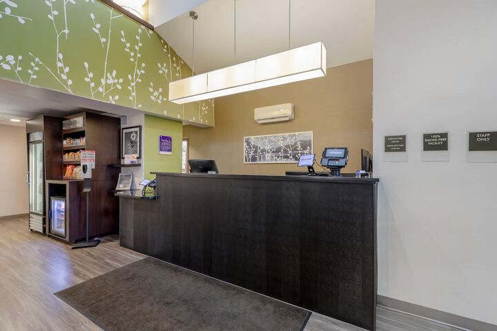 Hotel Interior 3 of 41