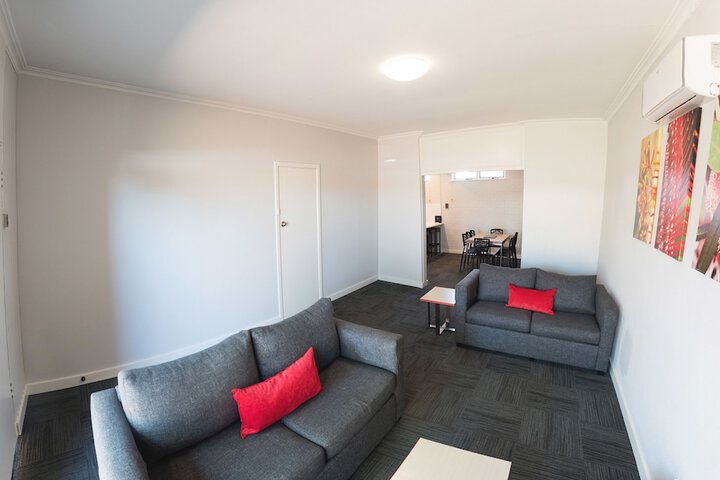 Room 35 of 68