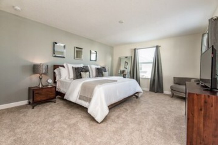 Room 10 of 26