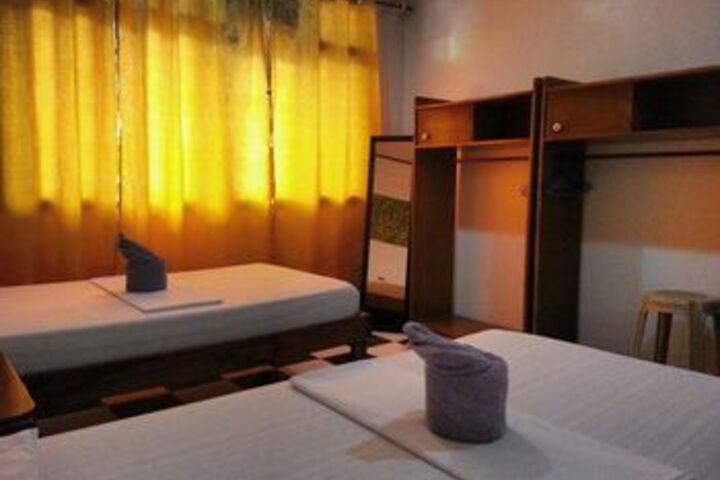 Room 15 of 31