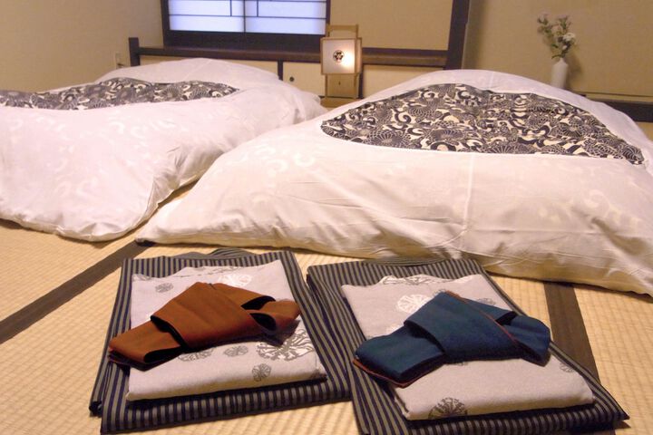 Room 17 of 245