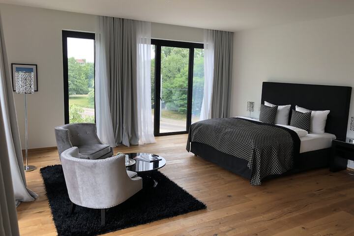Room 14 of 62